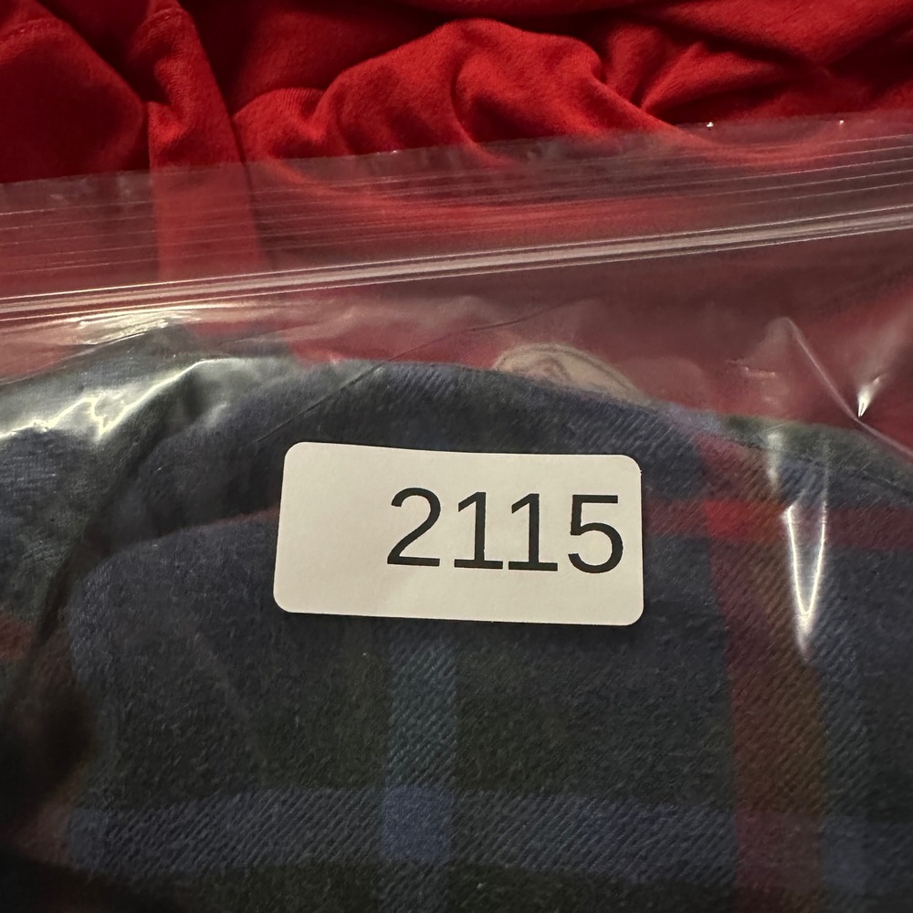Pendleton Mens Blue Green Red Plaid Cotton Flannel Button Down Shirt Size M - Picture 9 of 9